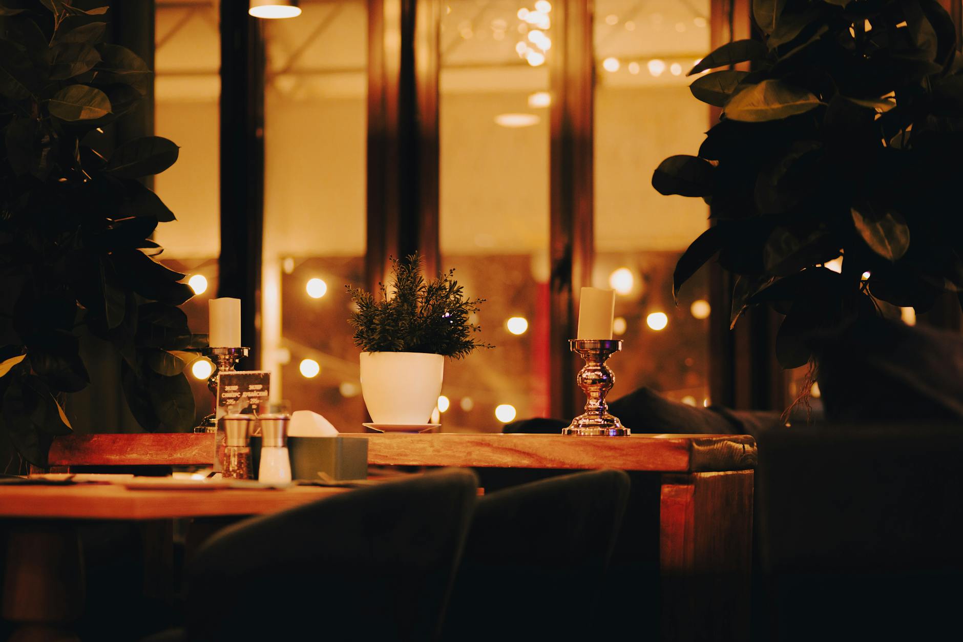 Gemütliches Interieur der Trattoria